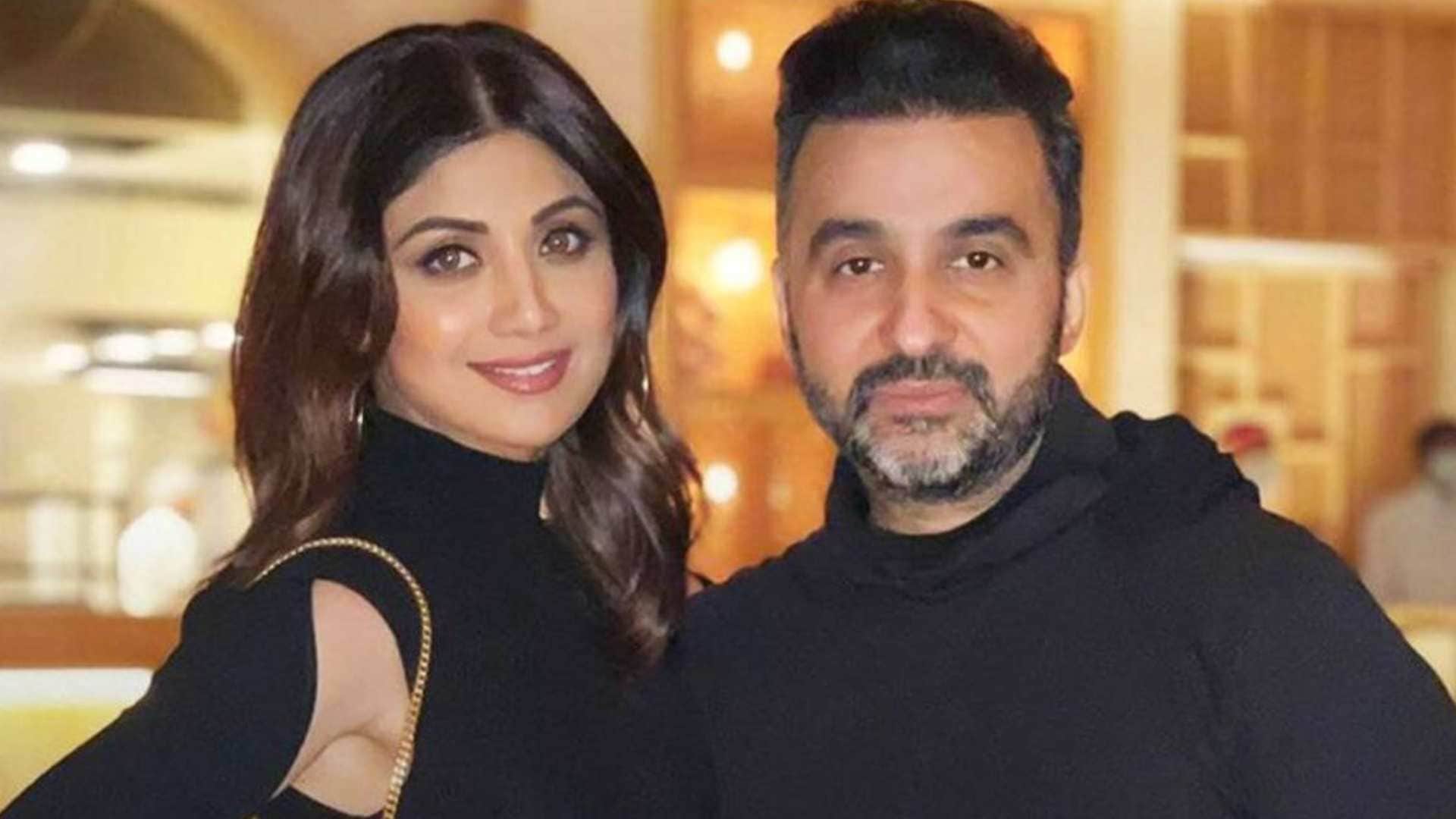 Bollywood Stars Who Get Married To Their Fans From Shilpa Shetty To Aamir Khan