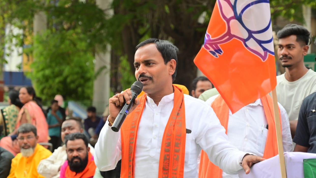 korba nagar nigam opposition leader targeted mayor on development work