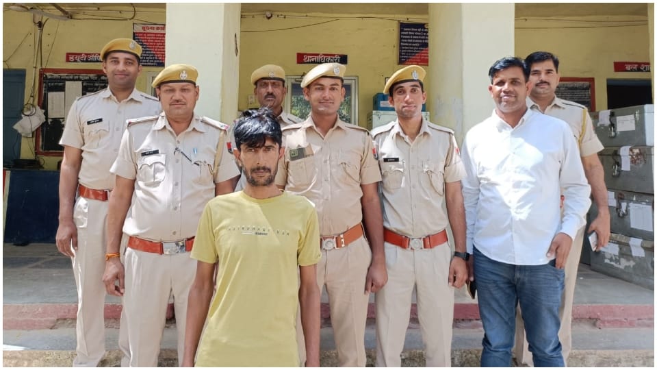 Chittorgarh police seized 78 kg of illegal opium powder container driver arrested