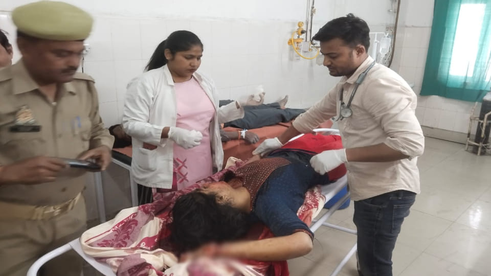angry father shot daughter for her insistence on love marriage In Kasganj