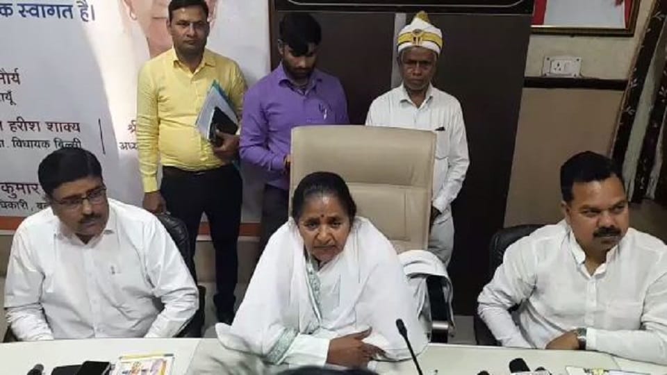 UP Minister Gulab Devi targets Rahul Gandhi in Budaun