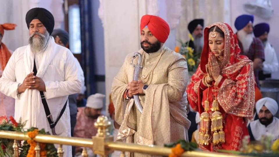 AAP Leader Harjot Bains tied knot with IPS Jyoti Yadav in Nangal
