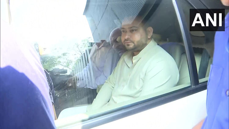 Ihar Deputy Cm Tejashwi Yadav Reached Cbi Office For Questioning In Land For Job Scam Amar