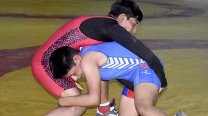 Shashi of Varanasi beat Shikha of Gorakhpur