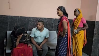 Bihar :पूर्ण शराबबंदी वाले बिहार में नशेड़ी बाप ने शादी के लिए दिल्ली से आई  कमाऊ बेटी को मरवा दिया - Bihar News; Drunken Father Got His Daughter Killed  In Madhepura -