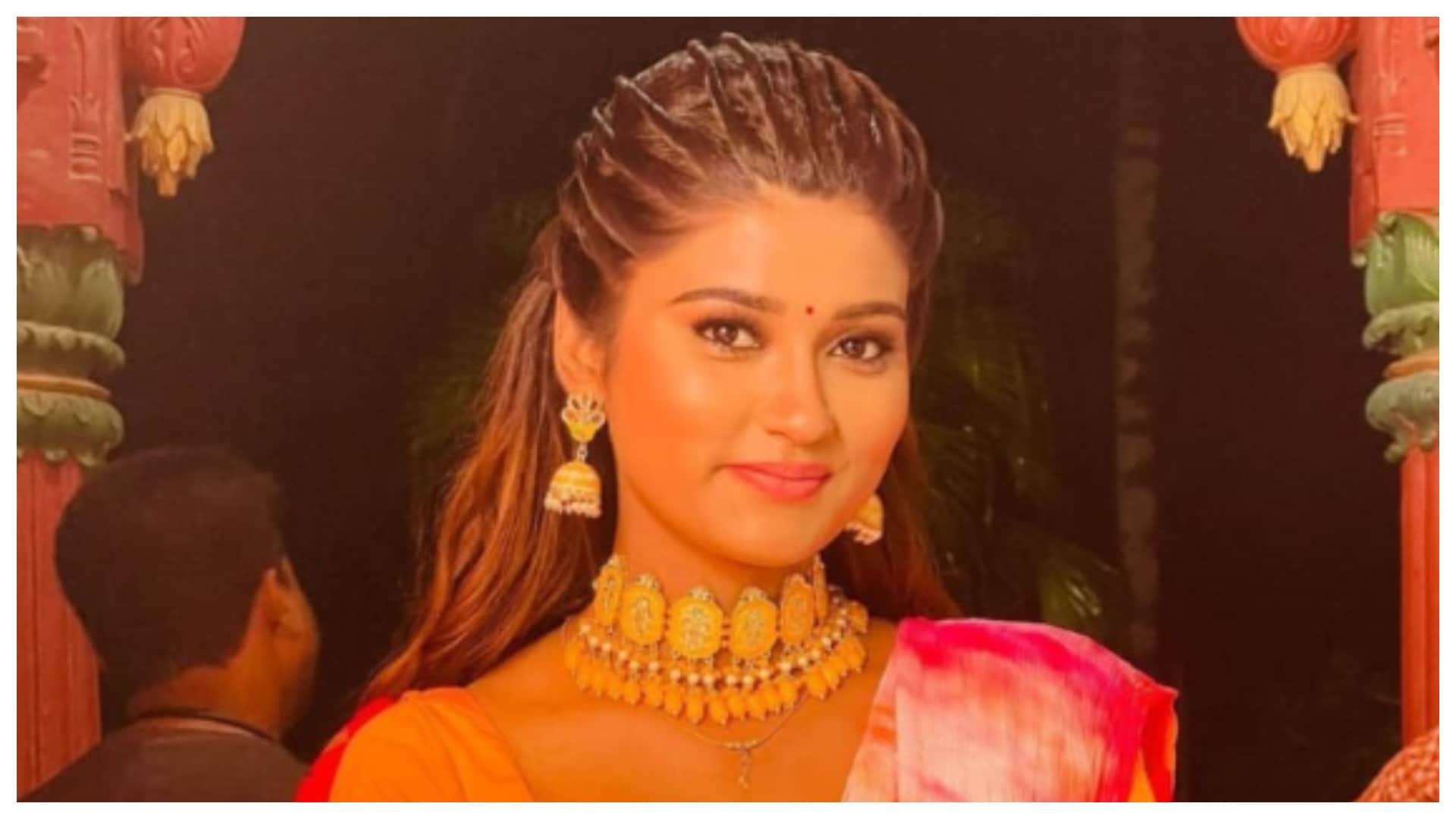 Akanksha Dubey Suicide: know about Bhojpuri Actress depression career movies life debut film