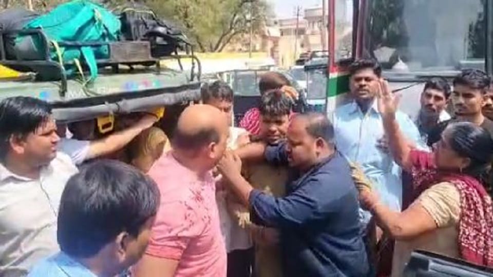 Roadways bus driver collided car and then broke head on complaining in mathura