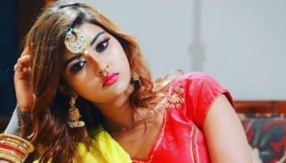 Akanksha Dubey and Samar Singh talked on phone 365 times in two months