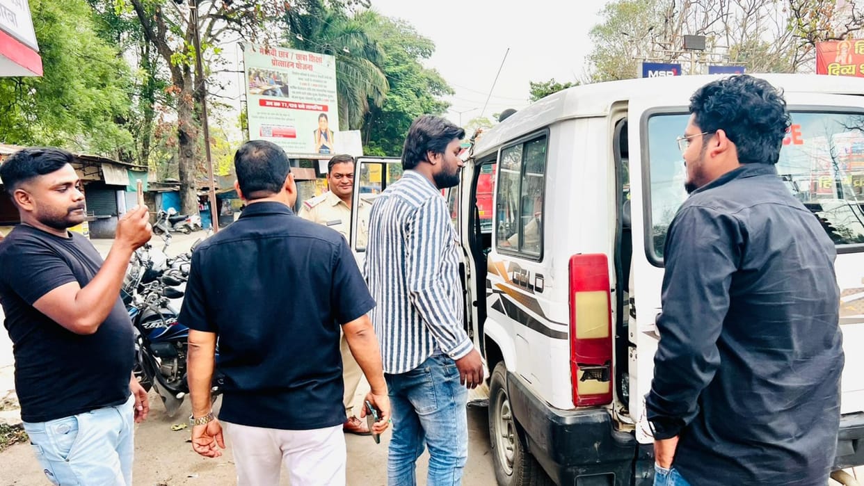 chhattisgarh Youth Congress Four workers arrested for vandalizing BJP office in Korba