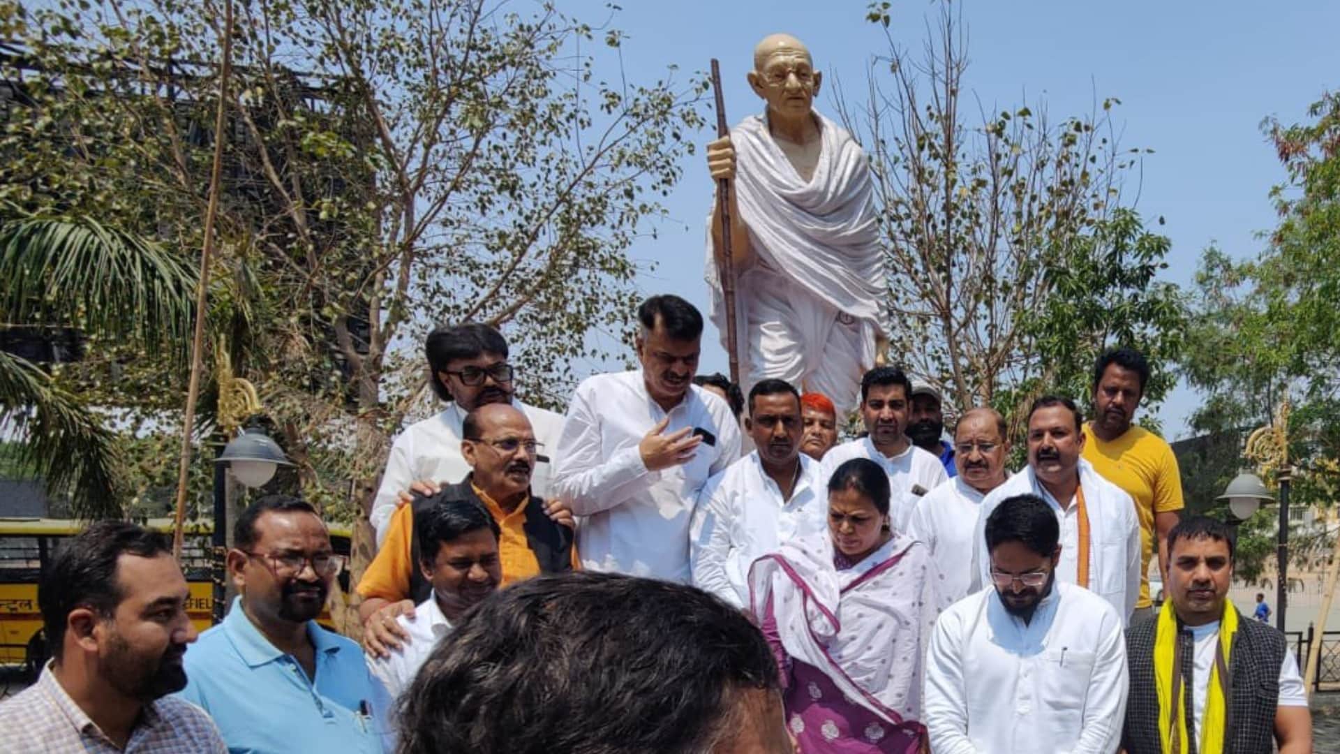 Jharkhand Congress stages Sankalp Satyagraha to protest Rahul Gandhis disqualification from Lok Sabha