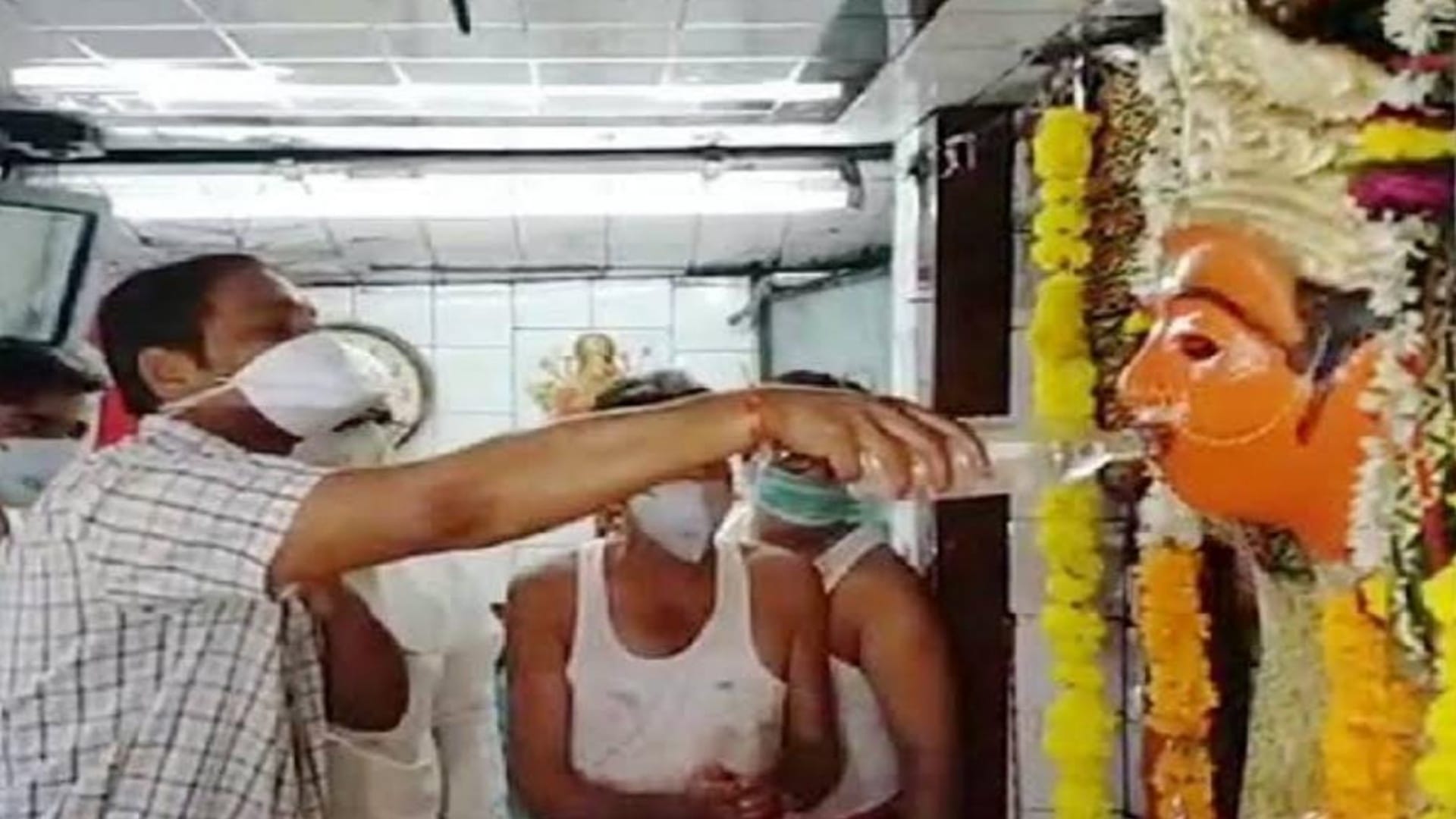 Mahamaya-Mahalaya Temple Collectors offer liquor on the Ashtami of Navratri in Ujjain