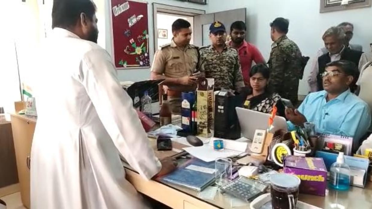 MP News Liquor bottles found in Principal residence of Missionaries School in Morena school sealed