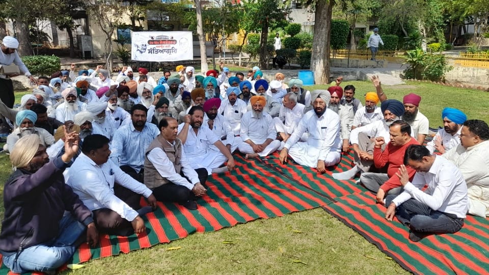 Punjab Congress protest against disqualification of Rahul Gandhi from Parliament
