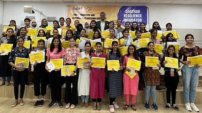 Sarthak Foundation in collaboration with Dell Technologies organized certificate felicitation ceremony
