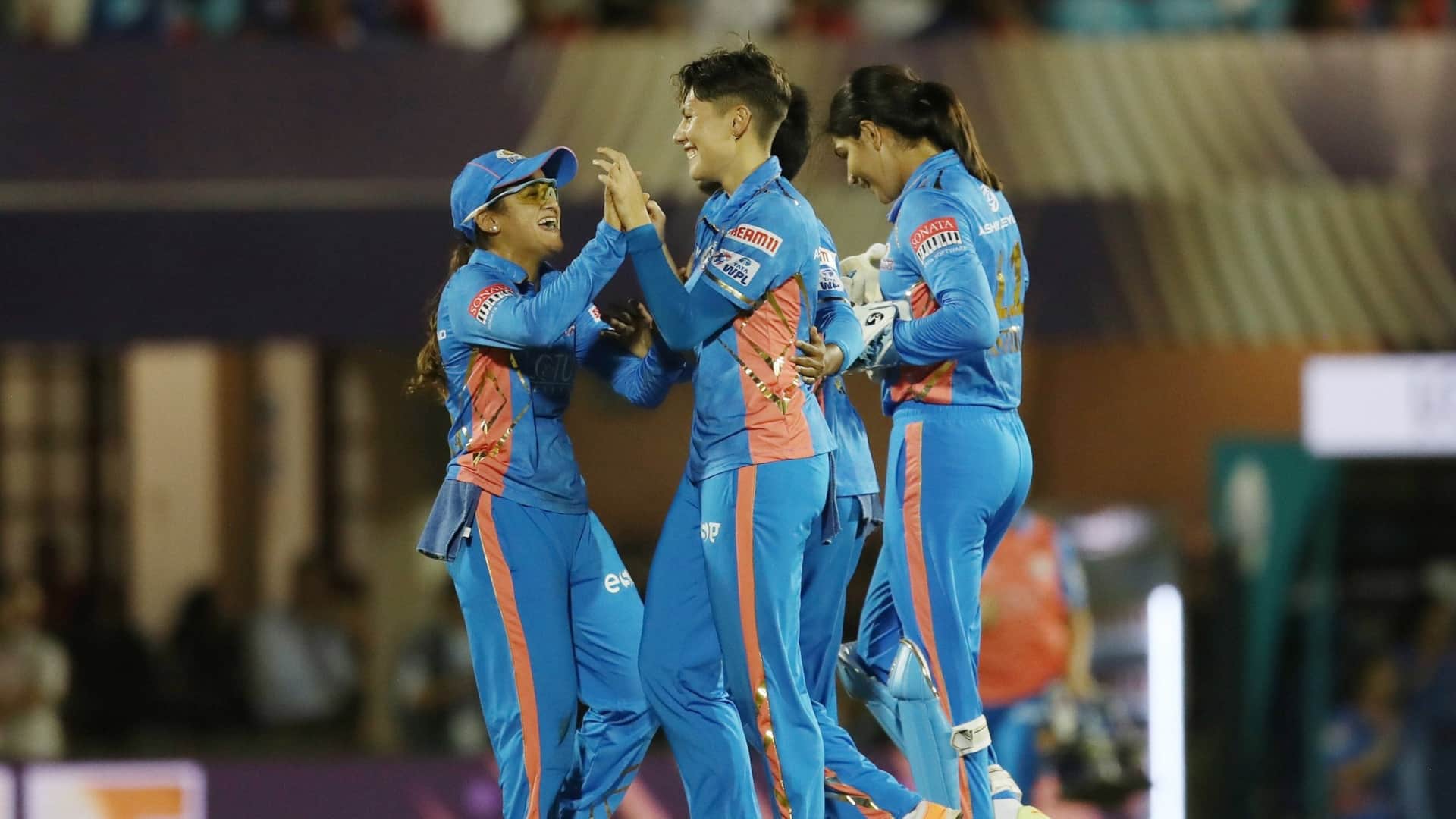 MI vs DC Final WPL highlights Mumbai vs Delhi Today Womens IPL Match Scorecard News Updates in Hindi