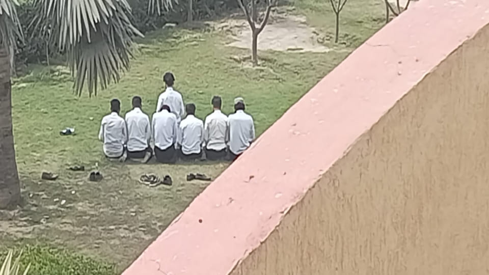 Video of Kashmiri students offering Namaz in open at Sanskriti University in Mathura has surfaced