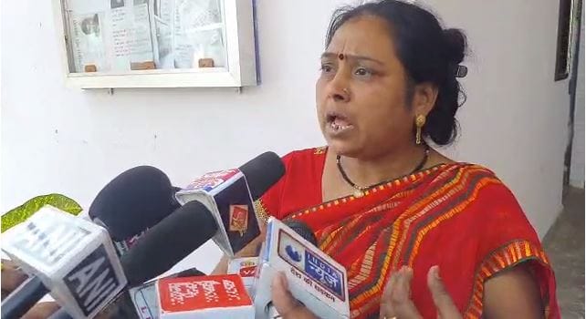 Akansha Dubey mother said Bhojpuri singer Samar Singh killed my daughter