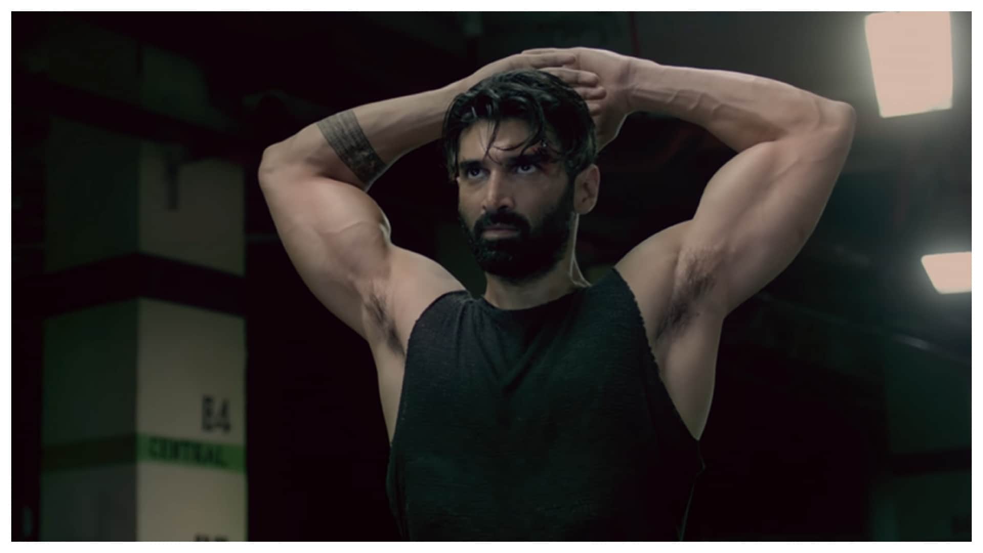 Gumraah: Aditya Roy Kapoor Exclusive interview with Amar Ujala Aashiqui 2 Actor talks About Akshay Kumar