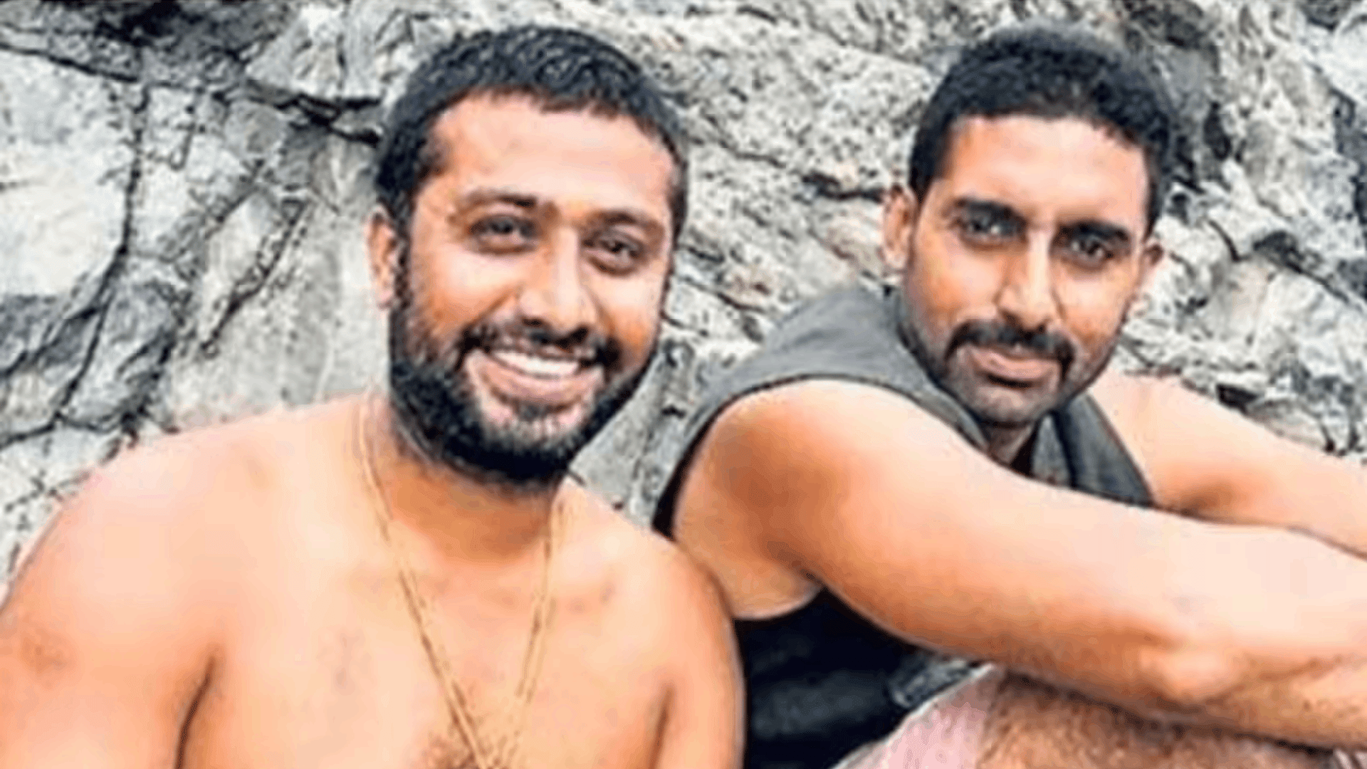 Actors who uses Body Double For Action Stunts Hrithik Roshan Salman Abhishek Bachchan shahrukh akshay kumar