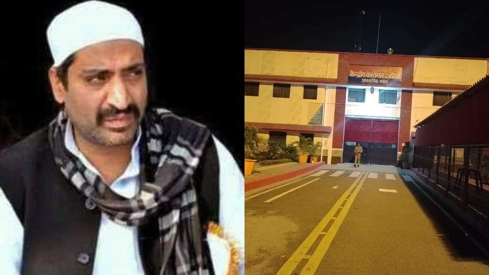 Prayagraj police reached Bareilly jail late night with warrant for Atiq Ahmed brother Ashraf
