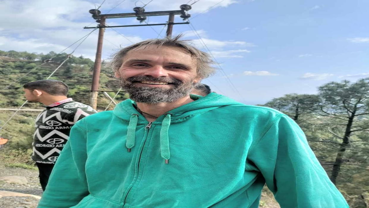 Austrian paraglider stuck on tree while crash landing, team rescued safely