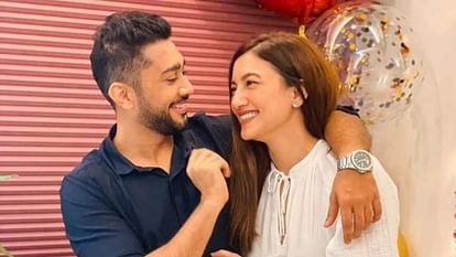 Gauahar Khan did a romantic dance with husband Zaid Darbar in the month of Ramadan Brutally Trolled