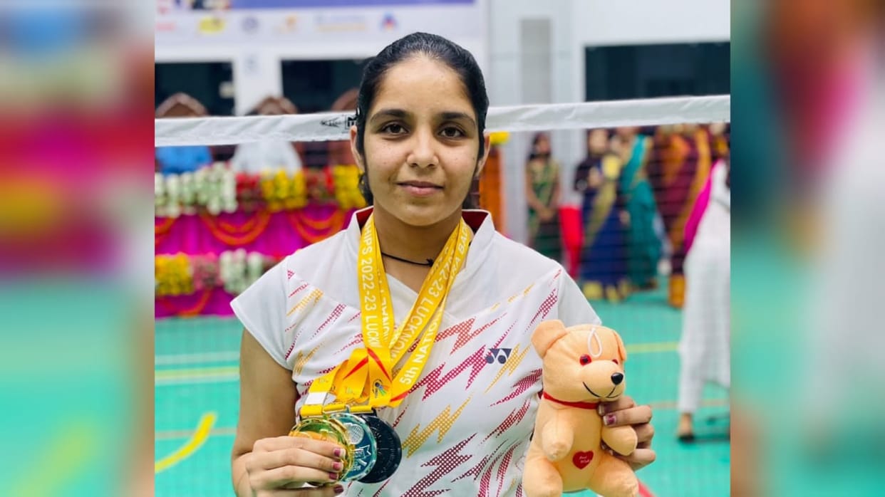 Jyoti won three medals in National Para Badminton Championship