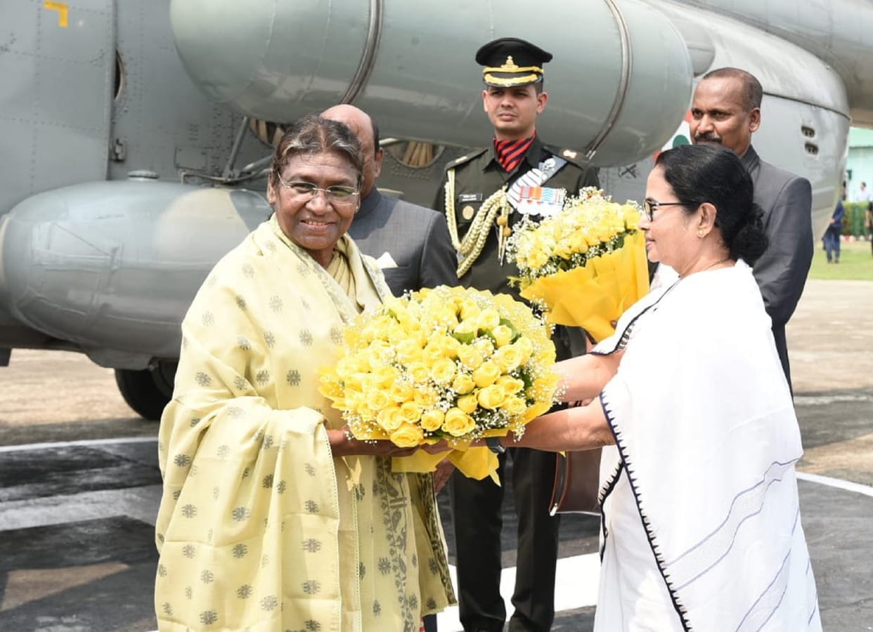 Mamata Banerjee calls president Droupadi Murmu Golden Lady appeals to protect the Constitution Updates