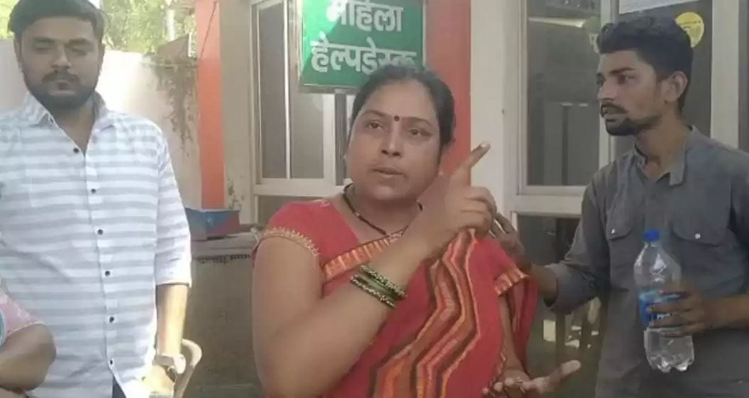 Case filed against two including Bhojpuri singer Samar Singh in Akanksha Dubey suicide case