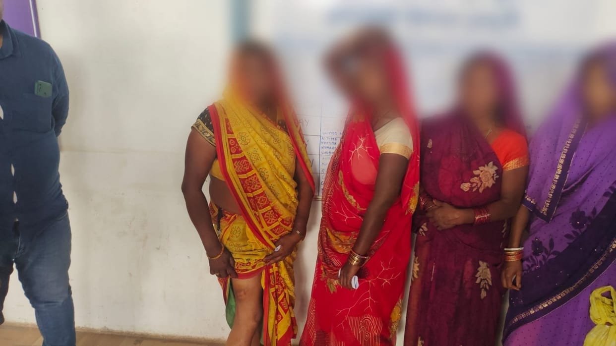 police went to catch liquor, got beaten up, reached again with force, got beaten up...
