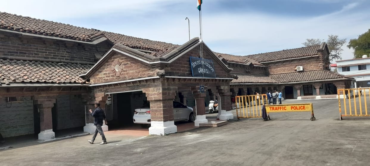 MP News: 157 stone building stands proudly in Damoh, now the archeology department will maintain it