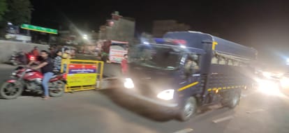 अतीक अहमद का काफिला
