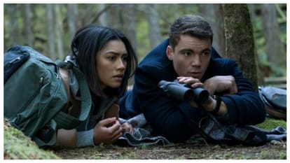 The Night Agent Review in Hindi by Pankaj Shukla Shawn Ryan Gabriel Basso Luciane Buchanan Hong Chau Netflix