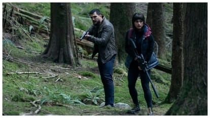 The Night Agent Review in Hindi by Pankaj Shukla Shawn Ryan Gabriel Basso Luciane Buchanan Hong Chau Netflix
