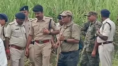 Bihar : टेम्पो-बाइक की भीषण टक्कर, सोमेश्वर माता का दर्शन करने जा रहे तीन दोस्तों में एक की मौत, दो गंभीर टेम्पो-बाइक की भीषण टक्कर, सोमेश्वर माता का दर्शन करने जा रहे तीन दोस्तों में एक की मौत