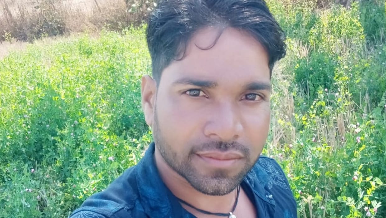 chhattisgarh young man was killed by an ax in old enmity in sakti