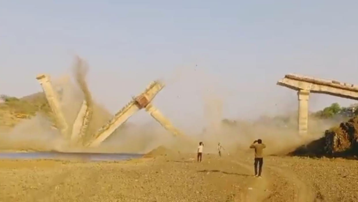 46-year-old bridge built on Goi river collapsed in 10 seconds, Gujarat company razed it with silent blast