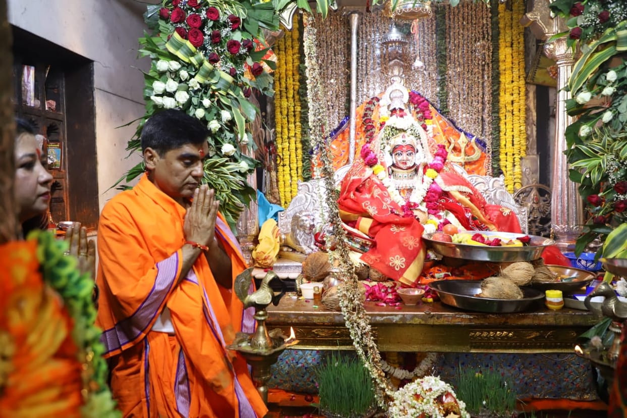 Ujjain News: Official worship in Shaktipeeth Harsiddhi temple on Durgashtami
