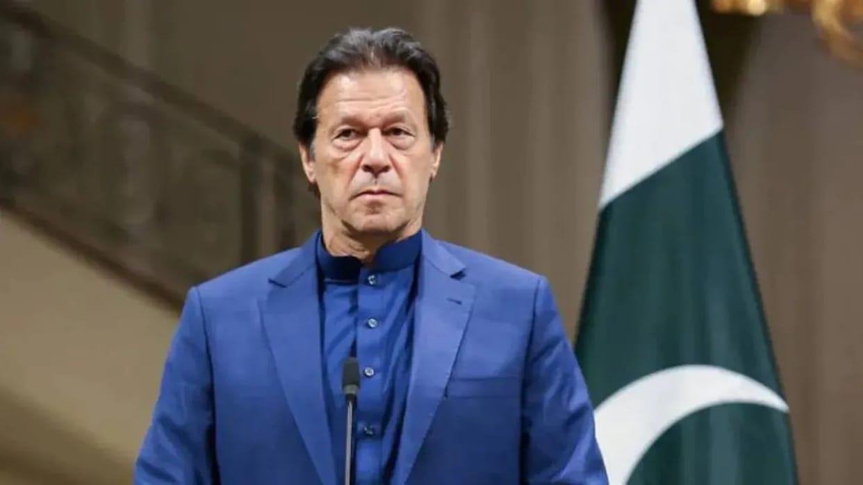 Imran Khan: Non-bailable warrant issued against former Prime Minister Imran Khan, Khan petitioned in the High