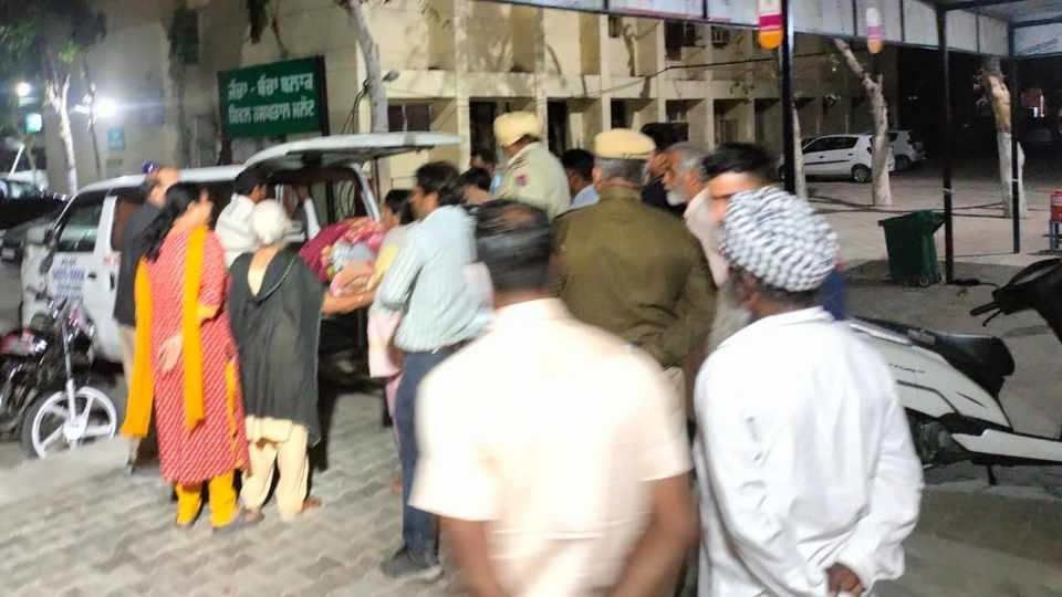 Young man threw acid on woman in Punjab