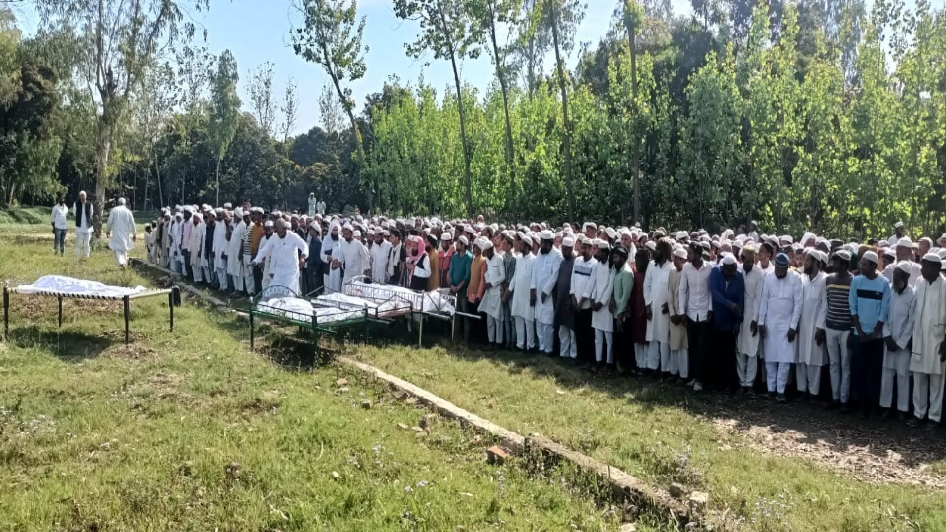 Bodies of four members of a family cremated together in Saharanpur district and see photos