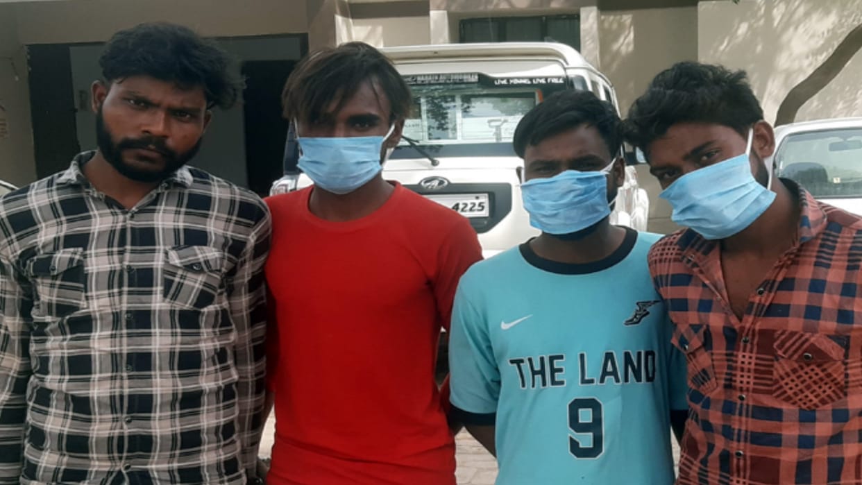 Saharanpur police has arrested four miscreants after busted a robbery in 24 hours