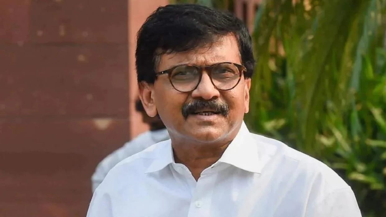 Sharad Pawar told Uddhav NCP will never join hands with BJP, claims Sanjay Raut