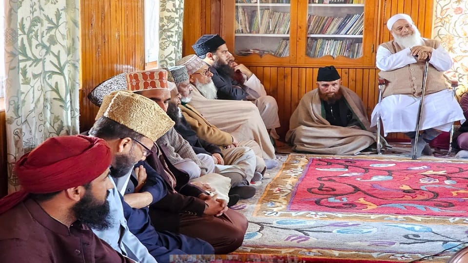 Jammu-Kashmir own Ruat-e-Hilal committee formed, will now perform the responsibility of sighting the moon