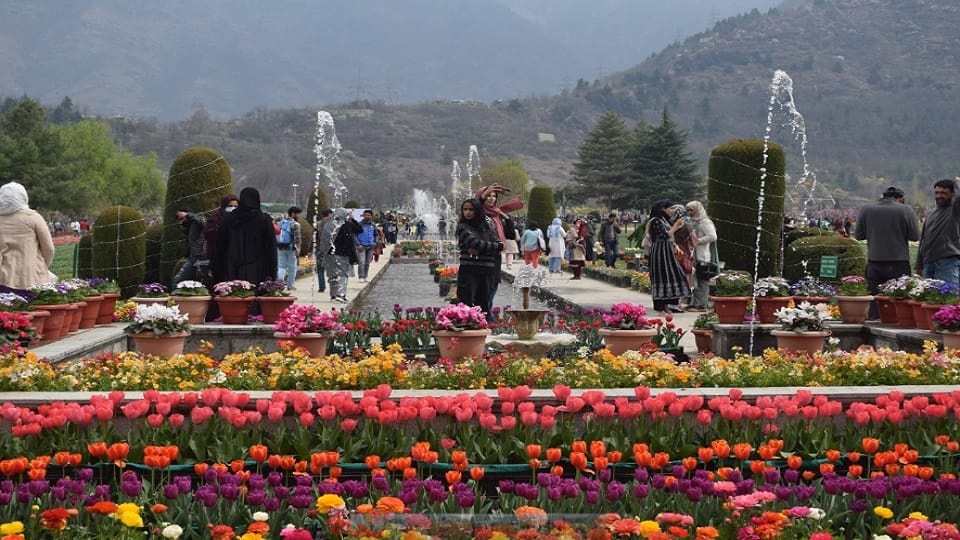 jammu kashmir Weather changed again rain and snowfall expected in many areas