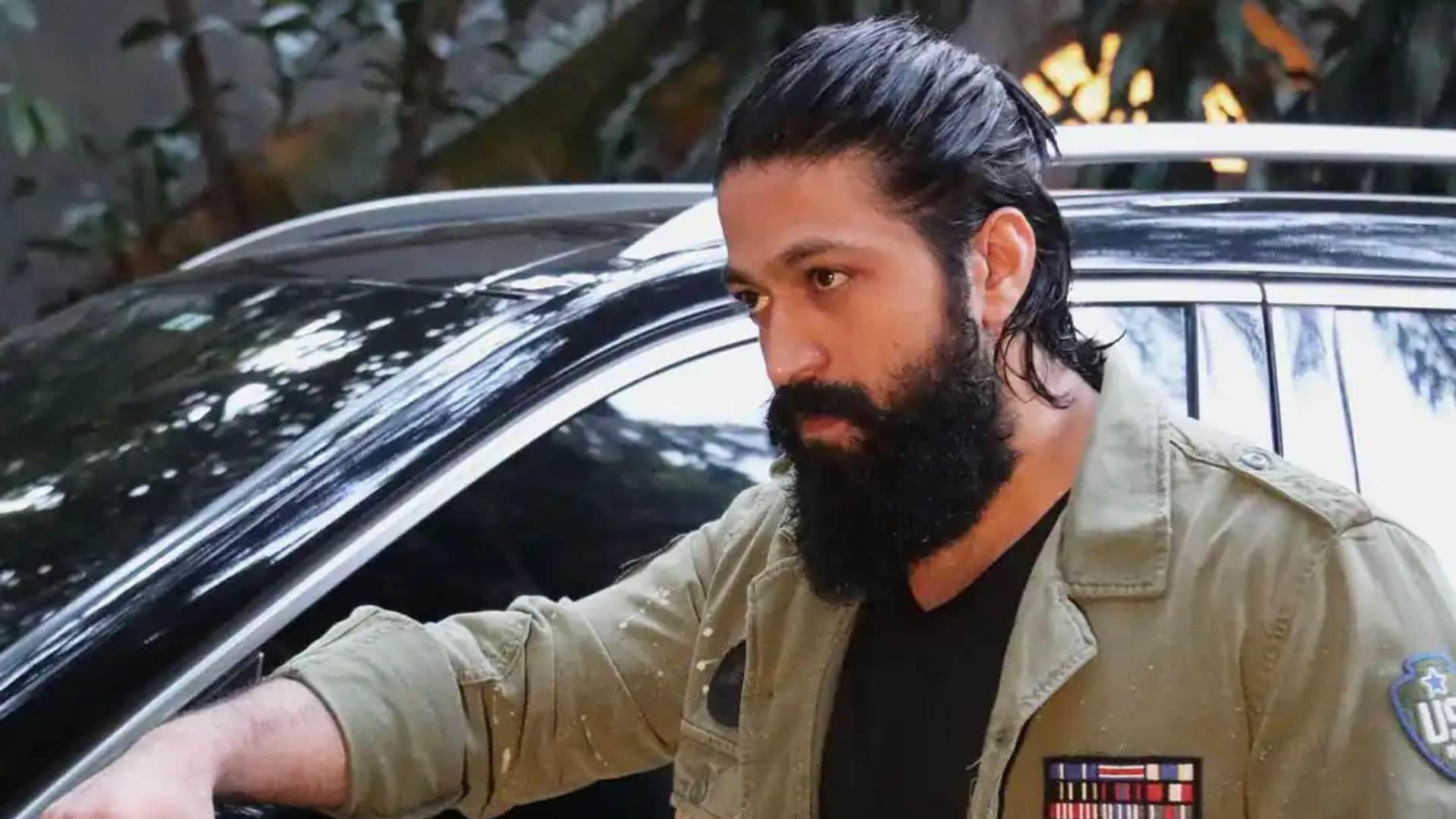 KGF Superstar kannada Actor Yash Will Announce his Next Film In Coming Apr