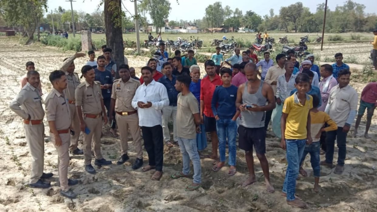 A leopard attacked on villagers in jahagirabad in Barabanki.