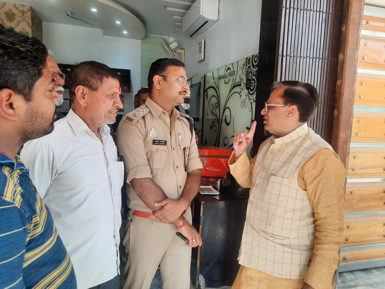Surang Chor Gang: Police has not been able to arrest the accused and traders gave this big warning