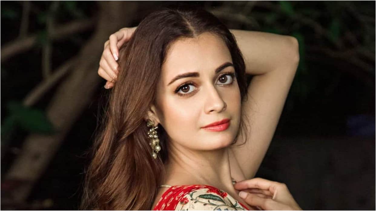 Dia Mirza Worked With Oscar Winner Musician MM Keeravani Actress Was A background Dancer In That Album Video