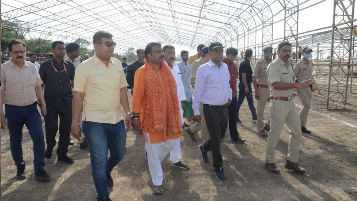 Administration's eye on Pradeep Mishra's Shiv Puran event, Collector-SP saw the arrangements,